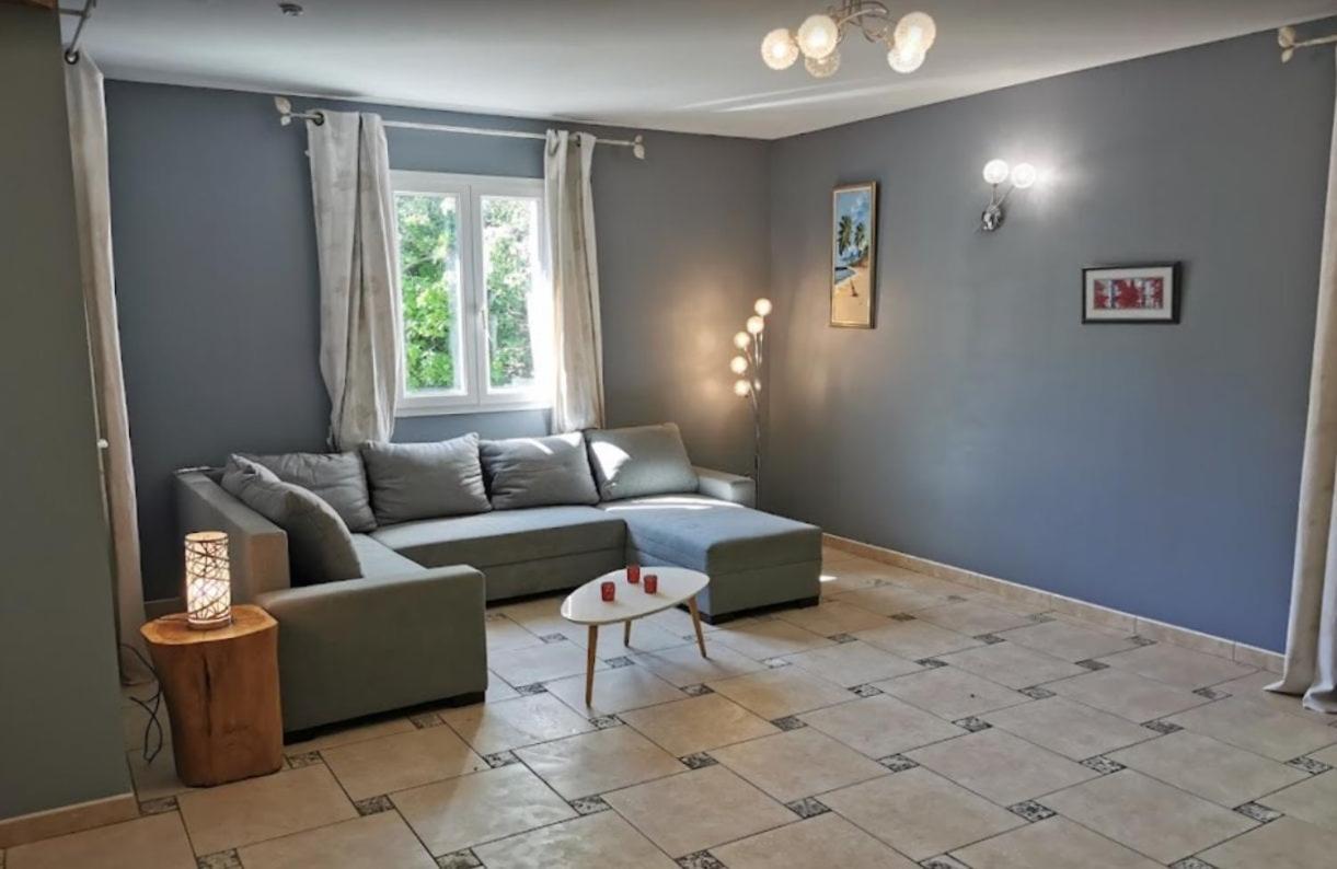 1832 La Rabassiere - *